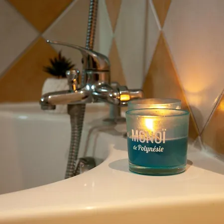 Maison De Village A *