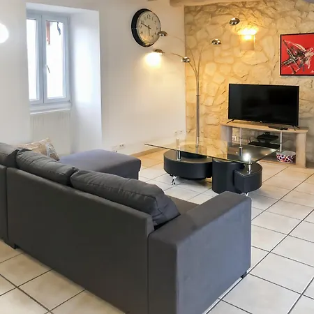 Maison De Village A *